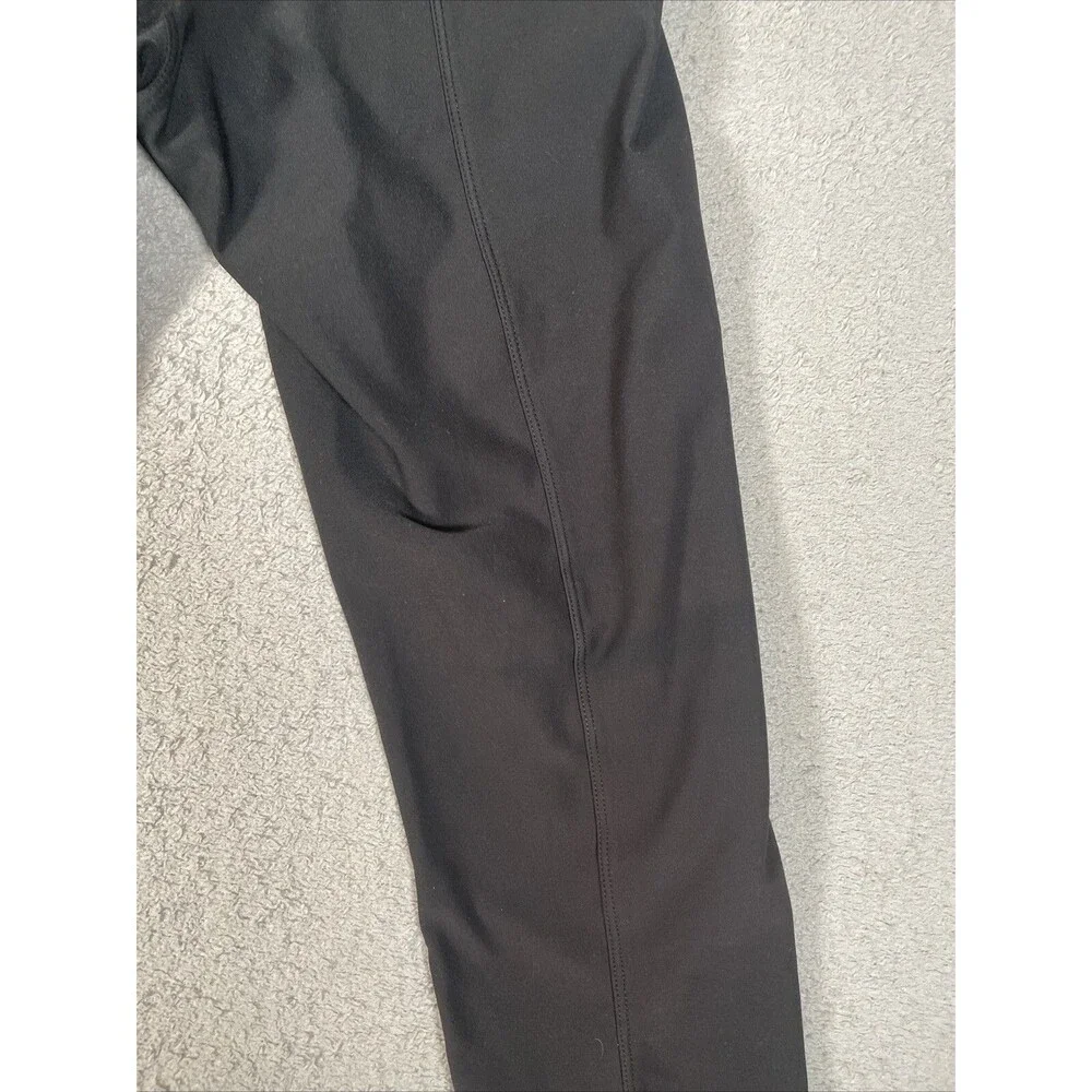 Women’s Nike‎ Capri Joggers Size Medium Dri Fit Black Pants Athleisure Work Out